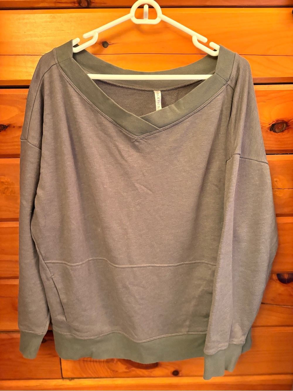 Fabletics Women's V-Neck Pullover Sweatshirt - Slate Gray